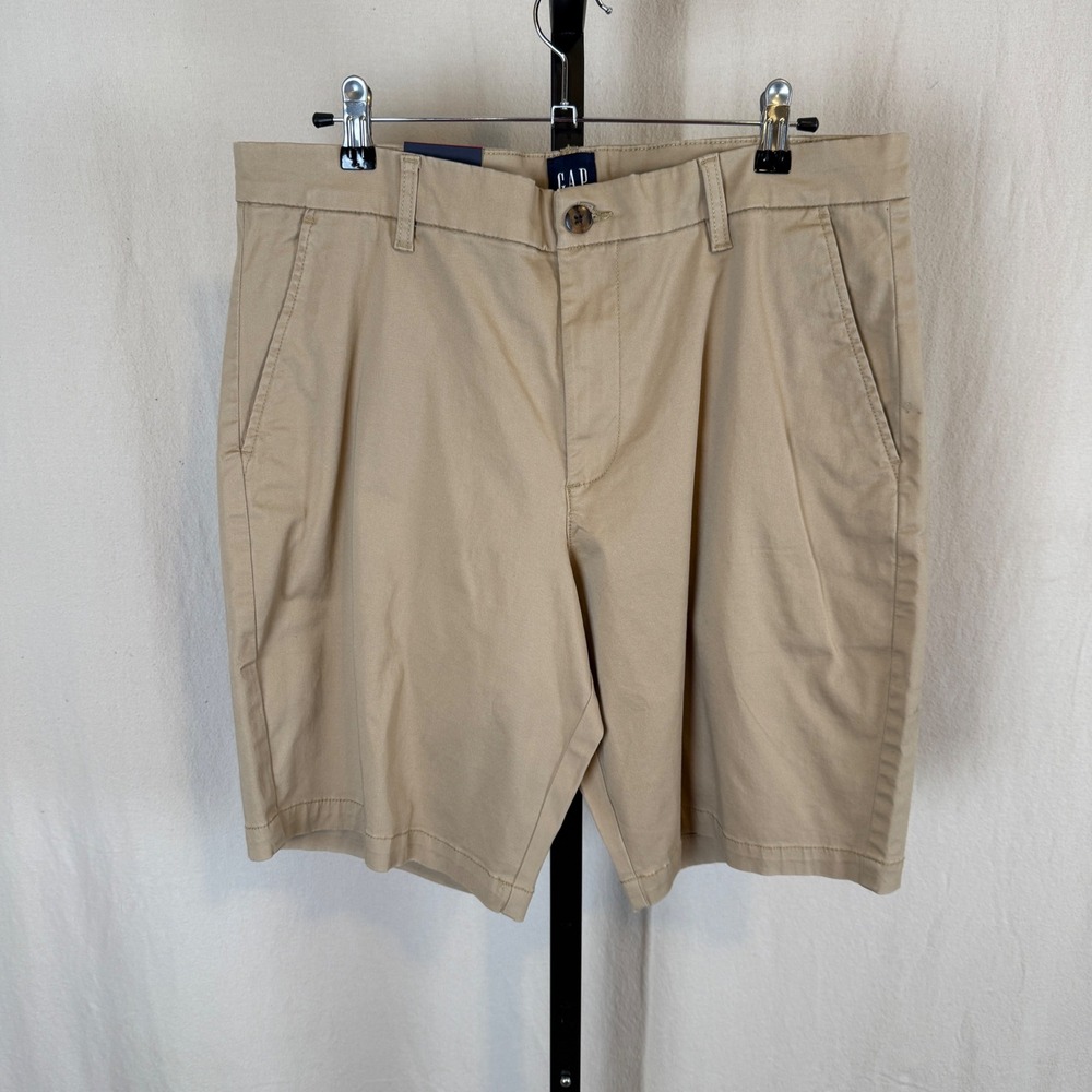 New Gap Mens Flat Front Khaki Shorts Tan Beige Chino Stretch Size 34 NWT